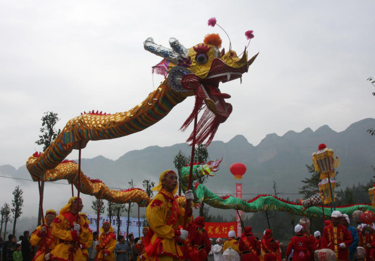白龙花灯